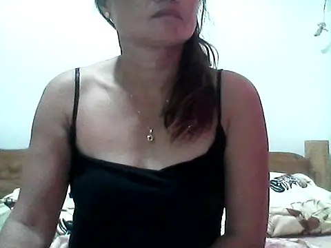 nathalie0045 online show from 09-22-25, 08:00