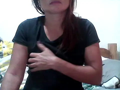 nathalie0045 online show from 12-13-25, 10:15