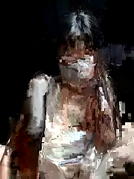 Snapshot of -_Jin-Ka-_ chatting on 09-11-25, 05:57 - Jin-Ka-  online show from 09-11-25, 05:57