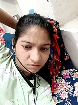 Snapshot of Hotty-sofiya chatting on 10-13-25, 04:51 Hotty-sofiya online show from 10-13-25, 04:51