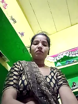 Snapshot of Seema_guptaji chatting on 10-30-25, 08:53 Seema guptaji online show from 10-30-25, 08:53