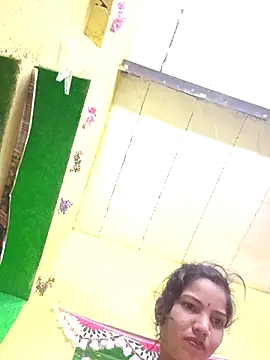 Snapshot of Seema_guptaji chatting on 10-31-25, 10:44 Seema guptaji online show from 10-31-25, 10:44