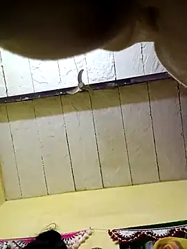 Snapshot of Seema_guptaji chatting on 11-22-25, 09:03 Seema guptaji online show from 11-22-25, 09:03