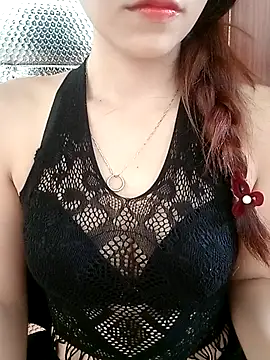 Snapshot of MyMy08 chatting on 09-25-25, 03:43 MyMy08 online show from 09-25-25, 03:43