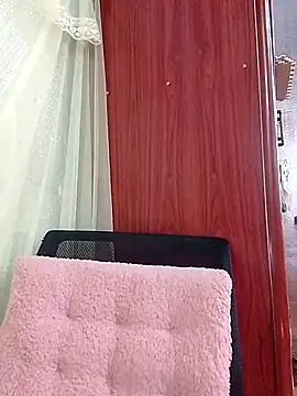 Snapshot of MyMy08 chatting on 12-05-25, 12:30 MyMy08 online show from 12-05-25, 12:30