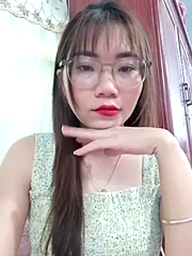 Snapshot of MyMy08 chatting on 01-07-26, 12:07 MyMy08 online show from 01-07-26, 12:07