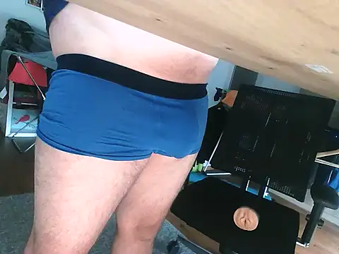 michaelm1983 online show from 09-22-25, 06:48