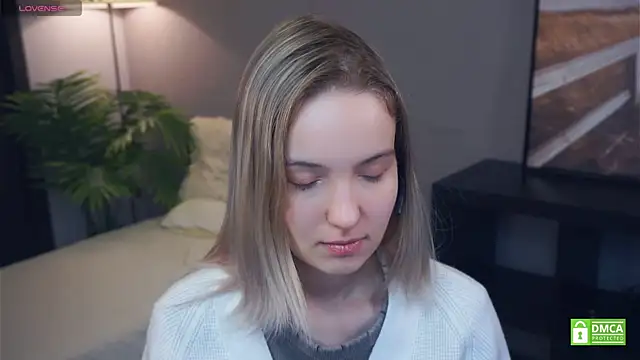 HongTomczak online show from 11-28-25, 08:28