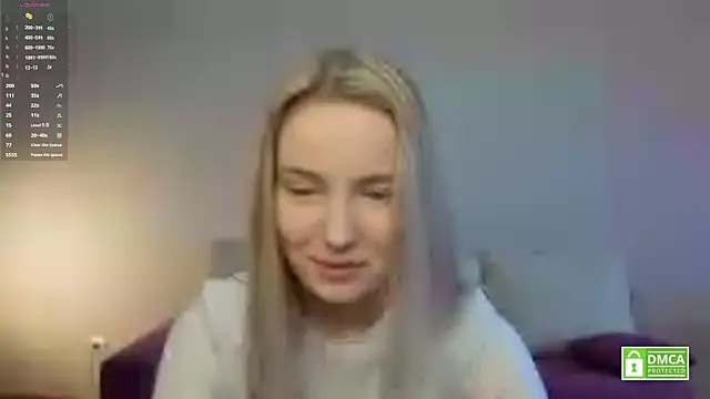 Snapshot of HongTomczak chatting on 06-12-26, 07:40 HongTomczak online show from 06-12-26, 07:40