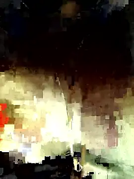 Snapshot of TaraWild chatting on 09-16-25, 04:30 TaraWild online show from 09-16-25, 04:30