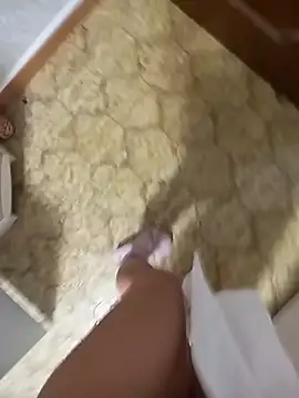 Snapshot of TaraWild chatting on 01-05-26, 06:22 TaraWild online show from 01-05-26, 06:22