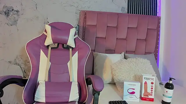 Mia Duarte1 online show from 09-23-25, 07:28