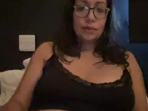 RosaFreya online show from 02-07-26, 09:46