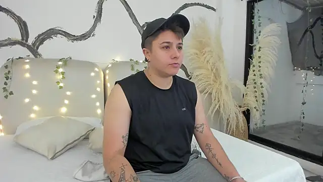 IanGilbert online show from 12-18-25, 07:25