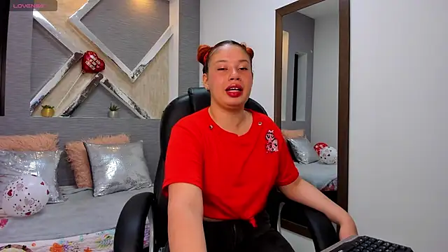 roxana santini online show from 10-02-25, 02:35