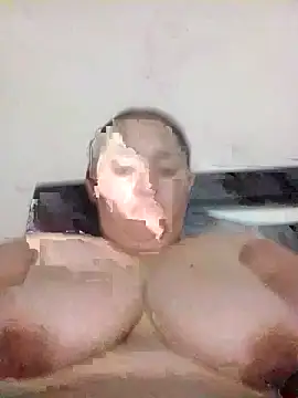 Snapshot of Sexyy-BBW chatting on 09-22-25, 12:34 Sexyy-BBW online show from 09-22-25, 12:34