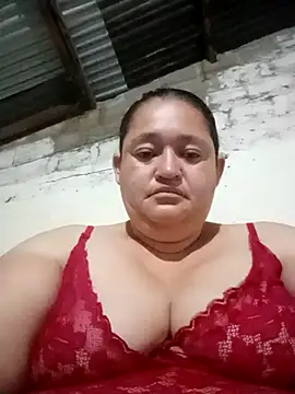 Snapshot of Sexyy-BBW chatting on 10-19-25, 08:26 Sexyy-BBW online show from 10-19-25, 08:26