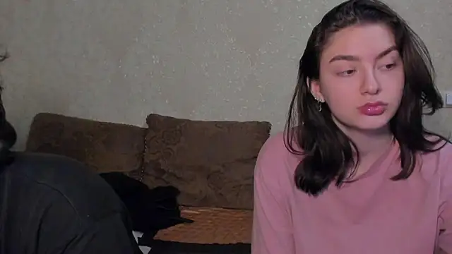 muuur fam online show from 10-22-25, 04:40