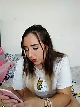 Snapshot of isabella_lovem chatting on 01-08-26, 06:43 isabella lovem online show from 01-08-26, 06:43