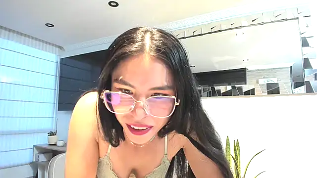 sasha jonne online show from 09-17-25, 10:44