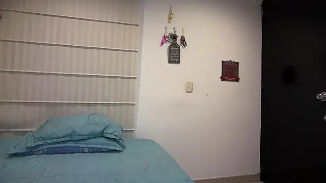 sasha jonne online show from 11-12-25, 02:45