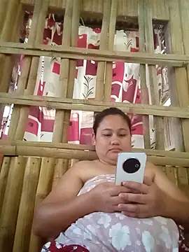 Snapshot of Weng_31 chatting on 03-18-26, 06:38 Weng 31 online show from 03-18-26, 06:38