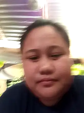 Snapshot of Weng_31 chatting on 04-11-26, 05:56 Weng 31 online show from 04-11-26, 05:56
