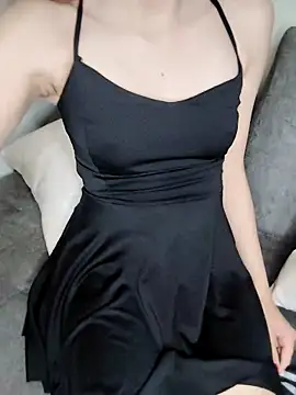 Snapshot of AnnieSparkle chatting on 09-25-25, 12:03 AnnieSparkle online show from 09-25-25, 12:03