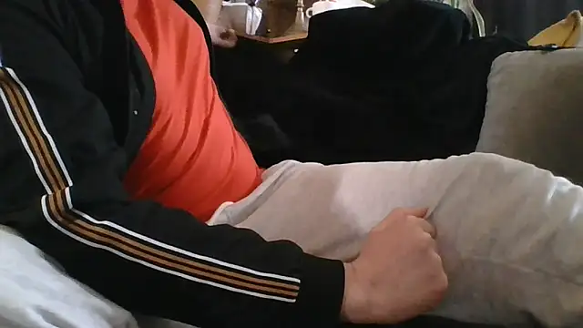 Titilouonlyf69 online show from 04-01-26, 09:54