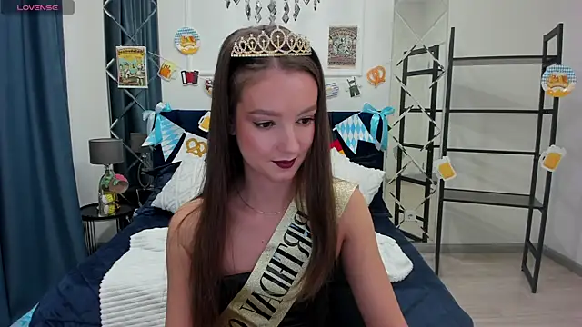 Snapshot of LoraSunnyy chatting on 09-30-25, 08:41 LoraSunnyy online show from 09-30-25, 08:41