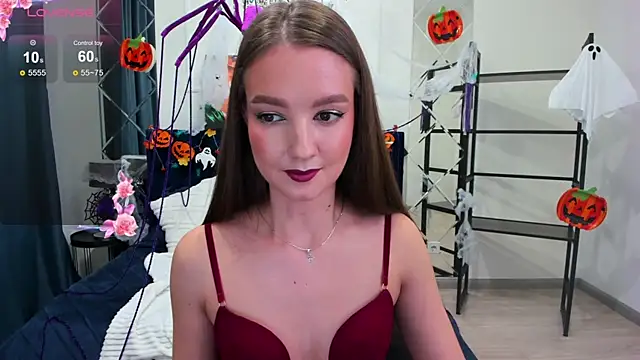 Snapshot of LoraSunnyy chatting on 10-20-25, 08:48 LoraSunnyy online show from 10-20-25, 08:48