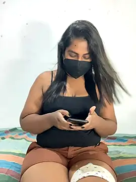 Snapshot of Choco_Chuby chatting on 09-28-25, 02:00 Choco Chuby online show from 09-28-25, 02:00