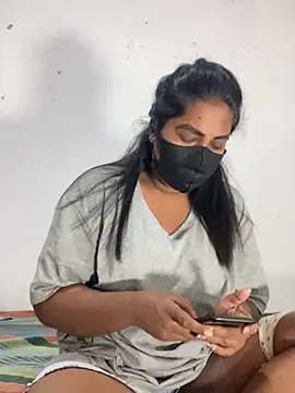 Snapshot of Choco_Chuby chatting on 10-08-25, 11:41 Choco Chuby online show from 10-08-25, 11:41