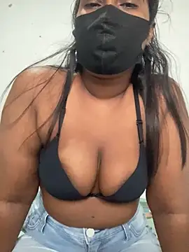 Snapshot of Choco_Chuby chatting on 10-12-25, 04:33 Choco Chuby online show from 10-12-25, 04:33