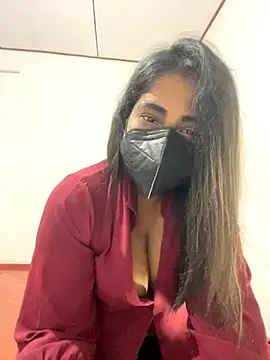 Snapshot of Choco_Chuby chatting on 11-24-25, 05:12 Choco Chuby online show from 11-24-25, 05:12