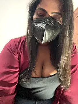 Snapshot of Choco_Chuby chatting on 12-14-25, 03:06 Choco Chuby online show from 12-14-25, 03:06