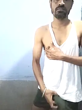 Snapshot of Mr_xxx007@xh chatting on 09-14-25, 04:00 Mr xxx007xh online show from 09-14-25, 04:00