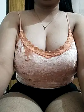 Snapshot of priya_hot_69 chatting on 11-16-25, 08:53 priya hot 69 online show from 11-16-25, 08:53