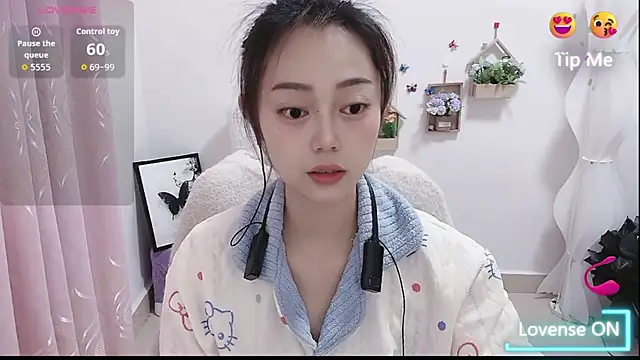 Snapshot of Abb-qiaoyi chatting on 11-21-25, 08:46 Abb-qiaoyi online show from 11-21-25, 08:46