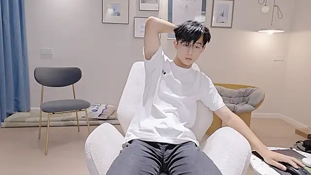 STxuguanhan online show from 09-16-25, 10:05