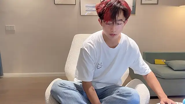 STxuguanhan online show from 10-08-25, 08:34