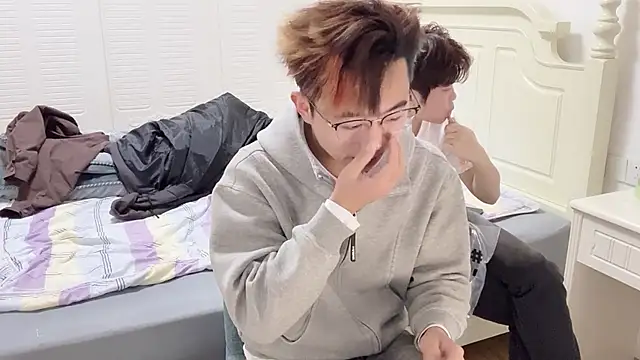 STxuguanhan online show from 11-27-25, 08:49