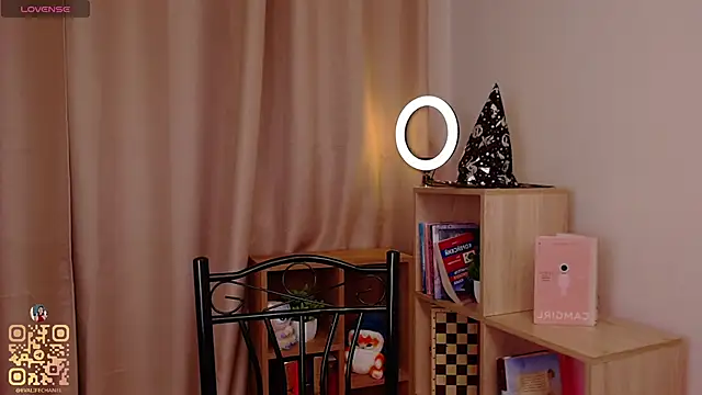 EvaJackson111 online show from 10-13-25, 02:17