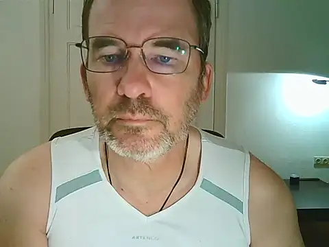 stallionrider88 online show from 04-18-26, 08:09