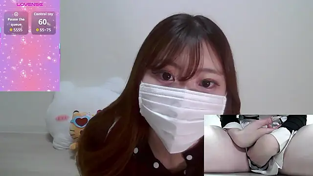 Snapshot of eri_0824 chatting on 09-20-25, 11:22 eri 0824 online show from 09-20-25, 11:22