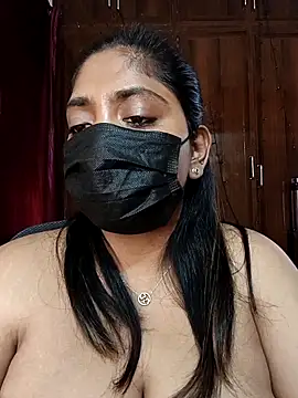 Snapshot of tamilrohini chatting on 01-18-26, 08:29 tamilrohini online show from 01-18-26, 08:29