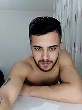 Ozi1910 online show from 12-05-25, 04:14