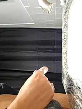 Snapshot of johntomm1422 chatting on 01-13-26, 09:09 johntomm1422 online show from 01-13-26, 09:09