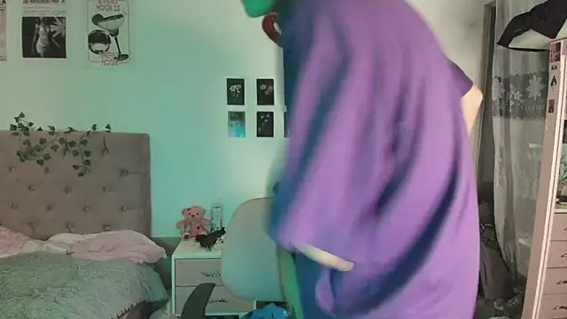 Snapshot of 2cyboy_ chatting on 09-29-25, 08:02 2cyboy online show from 09-29-25, 08:02