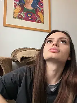 Snapshot of prettylittlefooxy chatting on 03-04-26, 03:51 prettylittlefooxy online show from 03-04-26, 03:51